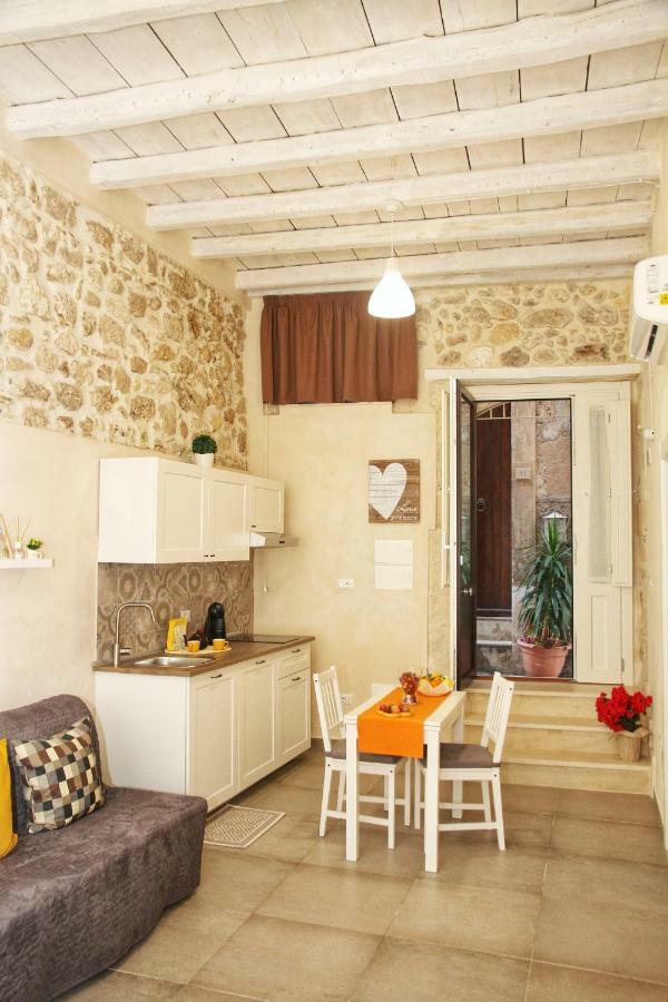 Essentia Rooms- Ortigia Holidays Syracuse Luaran gambar