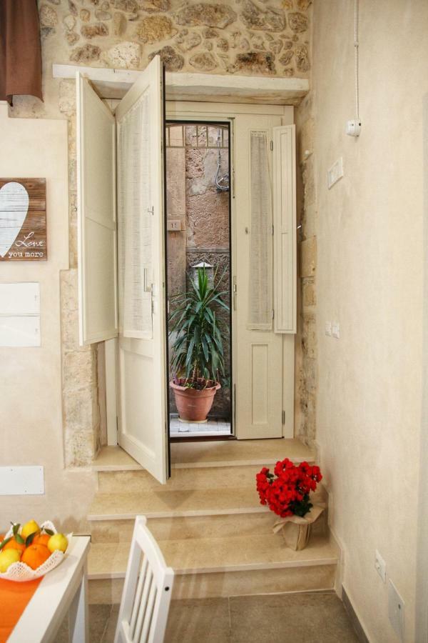 Essentia Rooms- Ortigia Holidays Syracuse Luaran gambar